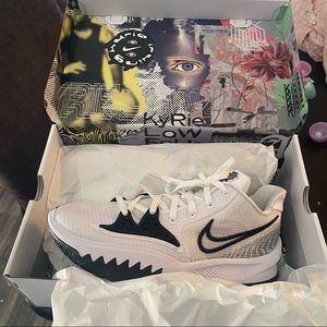 Kyrie Low lv 4’s